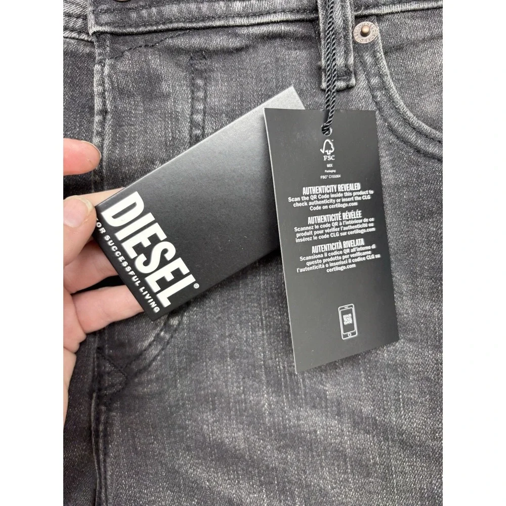 DIESEL Jeans Mens 36x32 Safado Straight Black Denim Button Fly RM063 NWT